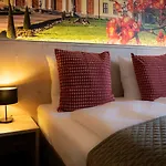 Restaurant Elbebruecke Hotel Oranienbaum-Woerlitz