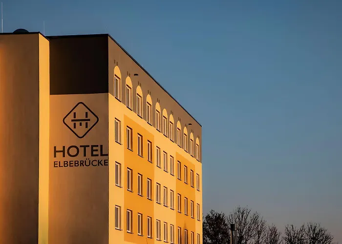 Restaurant Elbebruecke Hotell 3*